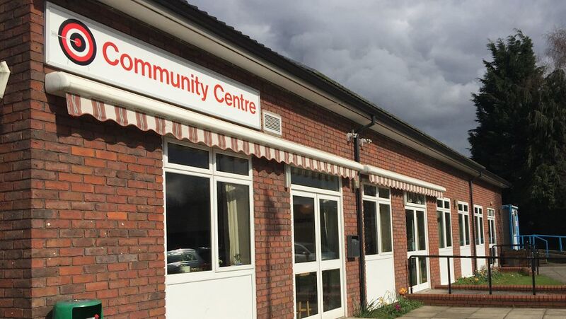 File:BourneEndCommunityCentre-Front.jpg